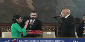 Delcy Rodríguez jura como presidenta encargada en medio de la crisis venezolana