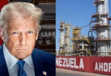 Trump: países interesados en el petróleo de Venezuela deberán negociar con Estados Unidos En respuesta a la intervención militar, la vicepresidenta de Venezuela, Delcy Rodríguez, encabezó una reunión de urgencia del Consejo de Defensa de la Nación en el Palacio de Miraflores, acompañada por altos funcionarios del Gobierno Bolivariano. Durante el encuentro, advirtió que el Ejecutivo venezolano ya había alertado sobre una agresión en curso bajo “falsas excusas y pretextos”, al señalar que “las caretas se habían caído”. Rodríguez sostuvo que el objetivo real de la operación es un cambio de régimen que permita a Estados Unidos la captura de los recursos energéticos, minerales y naturales del país, y llamó a la comunidad internacional a reconocer esa intención.