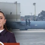 La presidenta Claudia Sheinbaum Pardo aclaró este lunes que el aterrizaje en México de un avión militar estadounidense Hércules C-130, ocurrido el pasado 17 de enero en el Aeropuerto Internacional de Toluca, no implicó el ingreso de tropas extranjeras ni una operación militar en territorio nacional, y aseguró que se trató de un vuelo autorizado desde octubre de 2025 con fines de capacitación para personal mexicano. Durante su conferencia de prensa matutina, la mandataria respondió a los señalamientos de legisladores de oposición que cuestionaron la ausencia de una autorización del Senado de la República para el arribo de la aeronave. Sheinbaum sostuvo que no era necesario el aval legislativo, ya que el vuelo no transportaba personal militar estadounidense para realizar actividades en México. “No venían tropas de Estados Unidos ni mucho menos. Es una autorización que se dio desde octubre del año pasado y tenía que ver con un asunto de capacitación”, explicó la presidenta. Detalló que en el avión viajó un equipo de la Secretaría de Seguridad y Protección Ciudadana (SSPC) que se trasladó a Estados Unidos para recibir capacitación, en el marco de los mecanismos de cooperación y bajo autorización del Sistema Nacional de Seguridad. Subrayó que este tipo de intercambios formativos se realizan de manera regular. Sheinbaum precisó que el procedimiento es distinto cuando se trata del ingreso de personal extranjero a territorio mexicano para realizar actividades de capacitación o entrenamiento, casos en los que sí se requiere la aprobación del Senado. Como ejemplo, mencionó una solicitud pendiente para la visita de la Guardia Costera de Estados Unidos, que deberá ser analizada por el pleno de la Cámara alta en febrero, ya que no puede ser autorizada por la Comisión Permanente. Sobre el hecho de que la aeronave no haya aterrizado en una base aérea militar, como la de Santa Lucía, sino en Toluca, la presidenta explicó que, aunque la norma general establece el uso de instalaciones militares, en este caso se trató de una condición específica autorizada por la Secretaría de la Defensa Nacional. En otro tema relacionado, Sheinbaum se refirió al aviso emitido por la Administración Federal de Aviación de Estados Unidos (FAA) que alertó a las aeronaves civiles sobre posibles actividades militares en diversas regiones, entre ellas México. Indicó que, al detectarse la mención del país, se activaron de inmediato los protocolos de comunicación entre las secretarías de Relaciones Exteriores, Defensa Nacional y de Infraestructura, Comunicaciones y Transportes. Tras el intercambio de información con la FAA y la embajada de Estados Unidos, el gobierno mexicano confirmó que no existió ningún sobrevuelo ni operación militar en territorio nacional, y que las actividades señaladas se desarrollaban en aguas internacionales. Una vez obtenida la confirmación por escrito, se emitió el comunicado oficial para descartar cualquier riesgo. La presidenta negó que este tema haya sido abordado en alguna comunicación con el expresidente estadounidense Donald Trump y reiteró que el arribo del avión se realizó conforme a los protocolos establecidos. “Estaba avisado, estaba autorizado y aterrizó”, concluyó.