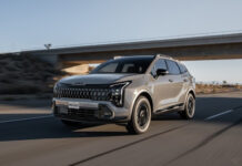 Kia México concluyó 2025 con 111,172 vehículos comercializados, la cifra más alta desde que la marca opera en el país, de acuerdo con información difundida por la propia compañía. El volumen representó un incremento de 6.5% respecto a 2024.