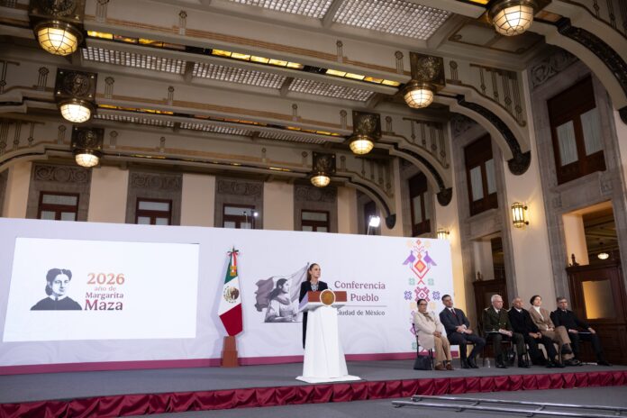 Durante la conferencia de prensa matutina de este lunes, la presidenta de México, Claudia Sheinbaum, informó que el gobierno federal presentará este mismo mes un informe detallado sobre las personas desaparecidas en el país, con el objetivo de transparentar los datos, corregir inconsistencias en los registros y ofrecer un panorama real del fenómeno.