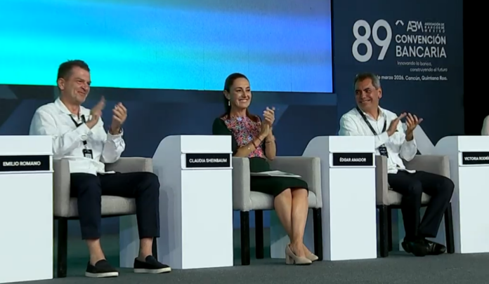 Banca y gobierno apuestan por más crédito, digitalización e inversión para impulsar crecimiento en México
