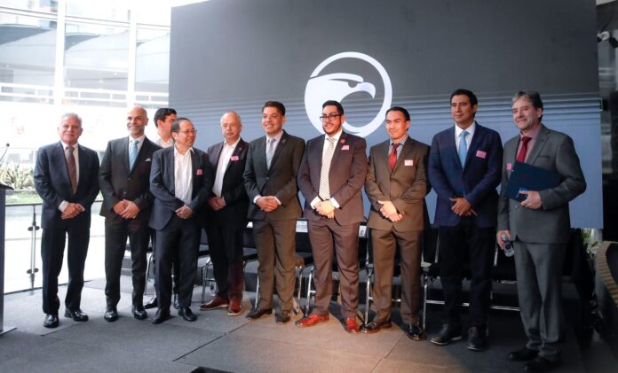 En el Senado de la República se presentó la plataforma del Sistema Integral de Electromovilidad EV Skylinner, una propuesta orientada a redefinir la movilidad en México.