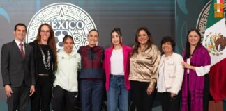 El gobierno federal anunció el concurso “Representa a México en la Inauguración del Mundial”, mediante el cual una joven futbolista asistirá a la ceremonia inaugural de la Copa del Mundo de 2026 en lugar de la presidenta Claudia Sheinbaum Pardo.