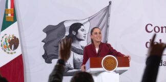 La presidenta Claudia Sheinbaum confirmó que sostendrá un encuentro con el presidente de Alemania en Cancún, como parte de la agenda previa a su participación en la Convención Bancaria. Durante su conferencia de prensa matutina de este martes, la mandataria explicó que la sede de la reunión se definió en este destino turístico para facilitar los tiempos de ambas agendas. “