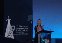 Cancún, Quintana Roo.— Durante la inauguración de la 89 Convención Bancaria, la presidenta Claudia Sheinbaum Pardo centró su mensaje en un llamado directo al sector financiero: incrementar el crédito, acelerar la digitalización y fortalecer su papel como motor del crecimiento económico con bienestar.