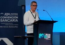 Cancún, Quintana Roo.— En el marco de la 89 Convención Bancaria, el secretario Édgar Amador Zamora aseguró que México cuenta con una economía sólida y resiliente, pero subrayó que el siguiente paso es transformar esa estabilidad en mayor financiamiento, inversión productiva y oportunidades para empresas y familias.