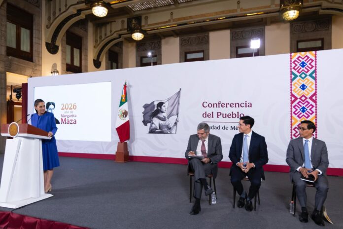 El gobierno de México informó que actualmente 13 mil 722 mexicanos permanecen detenidos en centros migratorios de Estados Unidos, en un contexto que también ha dejado 13 connacionales muertos bajo custodia o en operativos del ICE.