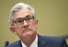 Powell dice que política monetaria de EU es la adecuada frente a conflicto del Medio Oriente presidente de la Reserva Federal (Fed) Jerome Powell