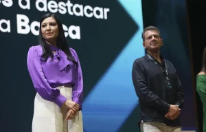 Participación femenina mejora estabilidad bancaria, destaca Rodríguez Ceja; solo 30% llega a la alta dirección