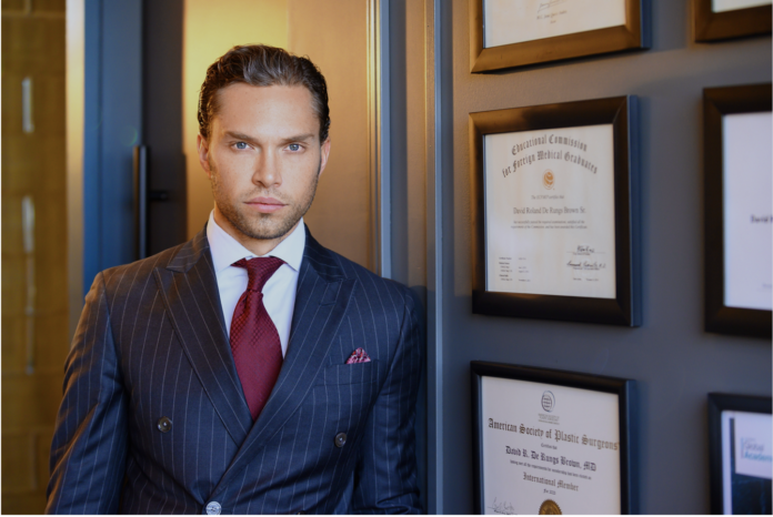 Dr. David Roland De Rungs Brown.