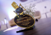 CRT premia relato radiofónico que visibiliza la fuerza de una locutora oaxaqueña