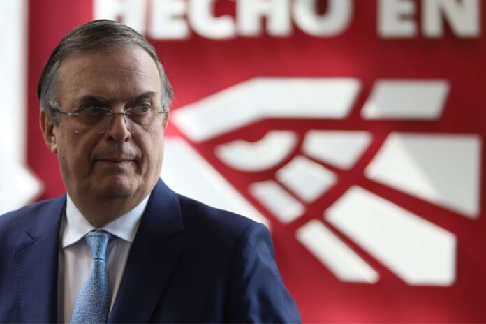 El secretario de Economía, Marcelo Ebrard, detalló la integración del equipo que representará a México en la revisión del T-MEC, el cual estará conformado por especialistas de distintas áreas del gobierno para atender la complejidad de la negociación.