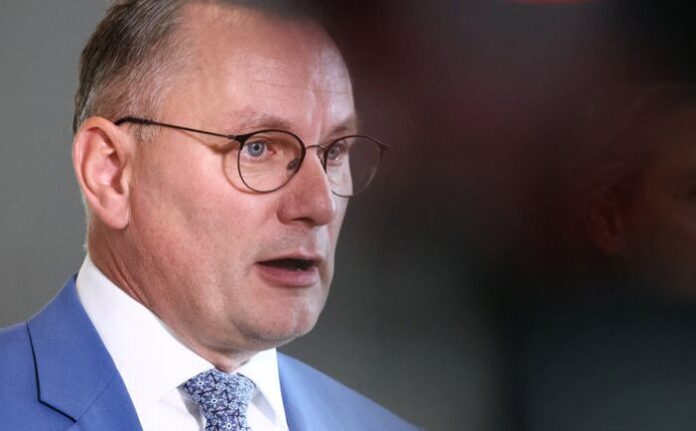 Tino Chrupalla, líder alemán de AFD