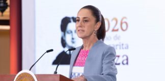 La presidenta Claudia Sheinbaum subrayó que la relación con agencias del gobierno de Estados Unidos corresponde exclusivamente al ámbito federal, en medio de la investigación por la presencia de agentes extranjeros fallecidos en Chihuahua, y reveló que hasta ahora no ha tenido comunicación con la gobernadora del estado por este caso.