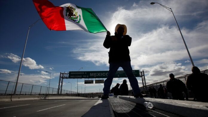 Mexicanos impulsan el boom emprendedor latino en EU; 36% de nuevos negocios ya son hispanos