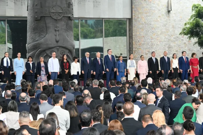 Crea gobierno Ventanilla Única de Comercio Exterior para simplificar 132 trámites