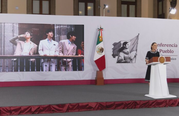Sheinbaum reivindica conciertos públicos como espacios de libertad tras visita de BTS a Palacio Nacional